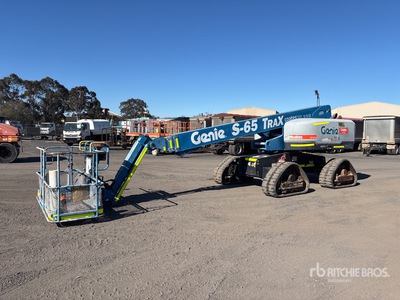 2018 Genie S-65 TRAX 2WD Diesel Articulating Boom Lift