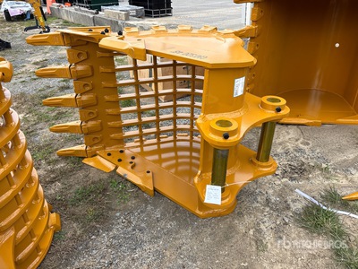 2026 Warrior WBSC20-1100 44 in 44 in Skeleton Excavator Bucket - Fits Cat 320 / 20 - 25 ton (Unused)