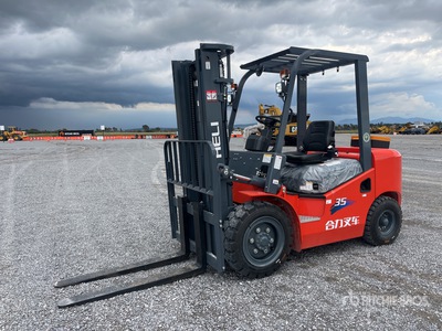 2026 Heli CPC35-Q25K2 7700 lb Pneumatic Tire Montacargas (Sin Usar) / Gabelstapler (Unused)