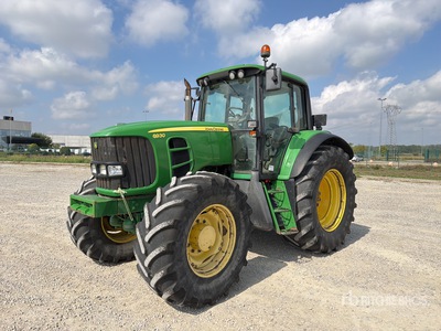 John Deere 6930 4WD Tractor