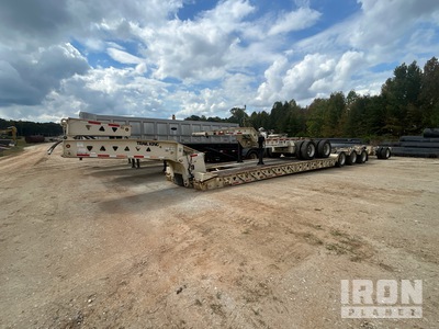 2013 Trail King TK110HDG543 139764 lb Tri/A Removable Gooseneck Low Loader