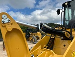 Hydraulics with Bucket Tilt Cylinders