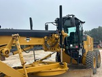 Hydraulics with Blade Lift Cylinders