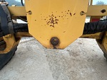 Chassis with Front Axle Oscillating Pin