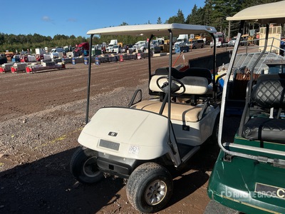 1999 E-Z-Go Voiturette de golf (Inoperable)