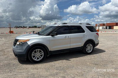 2011 Ford Explorer XLT 2WD سيارة رياضية متعددة الاستخدامات