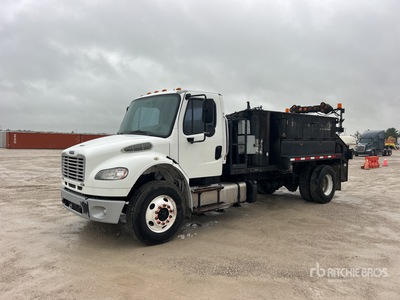 Bergkamp FP5 on 2016 Freightliner M2 106 4x2 Pothole Patcher
