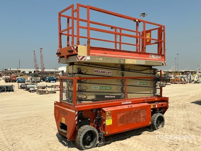 2017 Holland Lift HL190 E12 Electric Scissor Lift