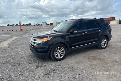 2015 Ford Explorer XLT 2WD Véhicule utilitaire sport