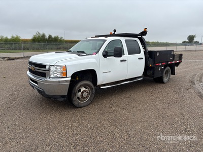 2012 Chevrolet Silverado 3500HD 4x4 Crew Cab Autocarro cassone fisso (Inoperable)