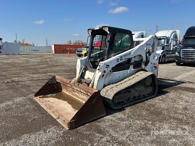 2017 Bobcat T740 Two-Speed Mini pala cingolata