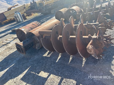 Quantity of (4) Rock Auger Attachment Divers -Matériel de fourniture pour champs pétrolifères