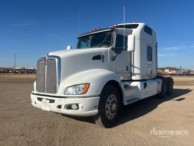 2013 Kenworth T600A 6x4 T/A Sleeper Truck Tractor