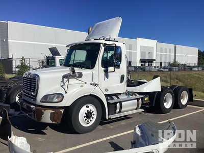 2016 Freightliner M2112 6x4 T/A Day Cab Truck Tractor