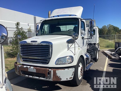 2016 Freightliner M2112 4x2 S/A Day Cab Truck Tractor