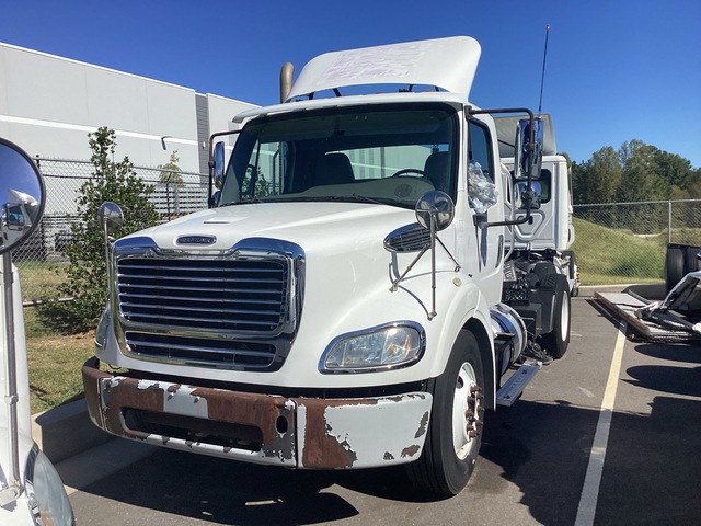 2016 Freightliner M2 112 4x2 S/A Day Cab Truck Tractor