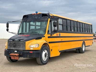 2010 Freightliner B2 4x2 70-Seat Crew Carrier Bus