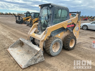 2019 Cat 242D3 High Flow Ładowarka o sterowaniu burtowym
