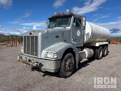 2004 Peterbilt 4000 gal 6x2 Wassertank-Lkw