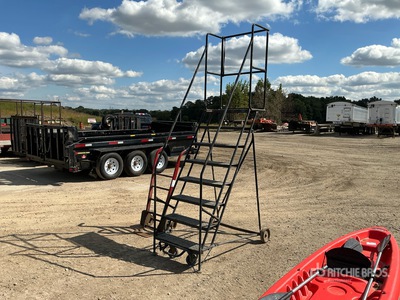 Dolly & Portable Stairs