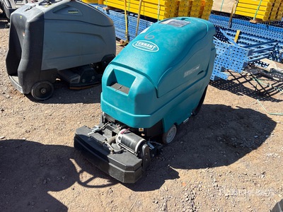 Tennant 1610 Walk-Behind Electric Fregadora de Suelos