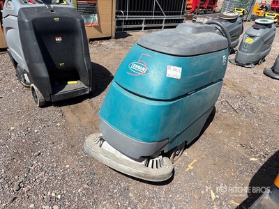 Tennant 1610 Walk-Behind Electric Laveuse de sol