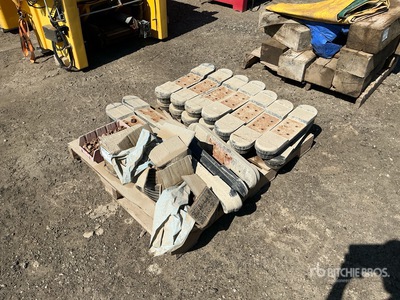 Quantity of Outrigging Bases and bolts