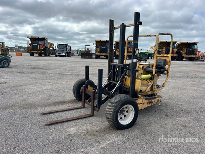 2002 Donkey D12-3K 3000 lb 3x3 Chariot élévateur sur camion