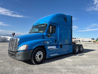 2017 Freightliner Cascadia 125 6x4 T/A Sleeper Truck Tractor