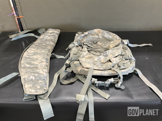 (193) Molded Waist Belts & (105) Assault Packs