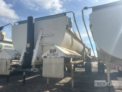 2010 CTS HRD32 T/A Quarter Frame Tipping Trailer