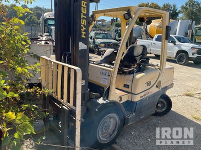 2005 Hyster H 6.0 FT 5500 lb Cushion Tire Forklift