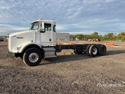 2003 Kenworth T800 6x4 Cabine et châssis