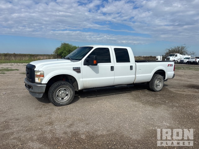 2010 Ford 2010 Ford F-250 XL 4x4 Crew Cab Pickup