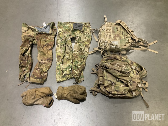 (53) Pairs of Cold Weather Gloves, (19) Field Packs & Assorted Items
