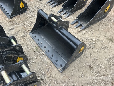 Trojan 42 in Cleanup Excavator Bucket - Fits Cat 303, 303.5, 304, Case, New Holland, Kobelco SK35, Deere/Hitachi 35D/G