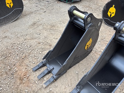Trojan 12 in Digging Excavator Bucket - Fits 45mm Cat 305, 305.5 Komatsu PC45/50/55, Hyundai R55, Hitachi/Deere 50D/G, Case, New Holland, Kobelco SK50, Bobcat E50/341/337
