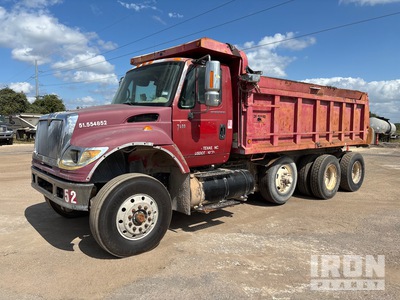 2005 International 7600 8x4 Tri/A Dump Truck