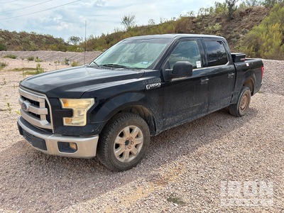 2015 Ford F-150 XLT 4x2 Crew Cab Pickup