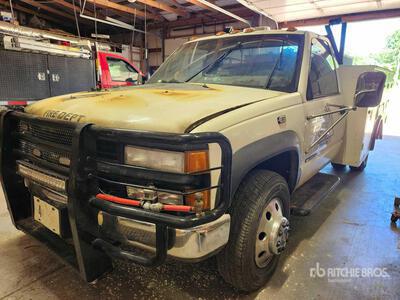 2000 Chevrolet 3500 Fire Truck