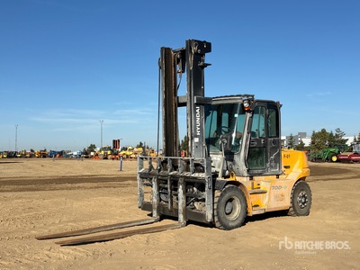 Hyundai 70D-9 15500 lb 4x2 Wózek widłowy terenowy