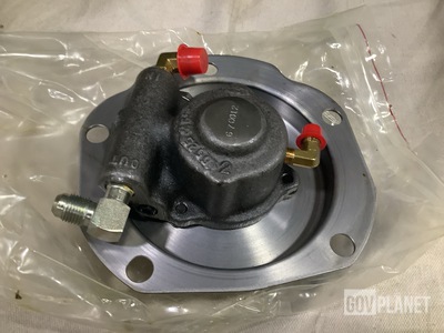 (2) MTU Detroit Diesel 5125466 Reciprocating Pumps