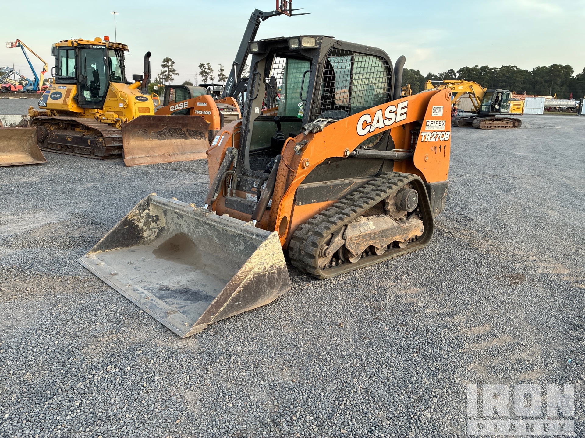 2021 (unverified) Case TR270 Two-Speed Chargeuse sur rails compacte