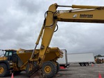 v2 Chassis - Excavator with
