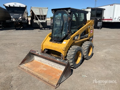 2015 Cat 226B3 Skid Steer Loader