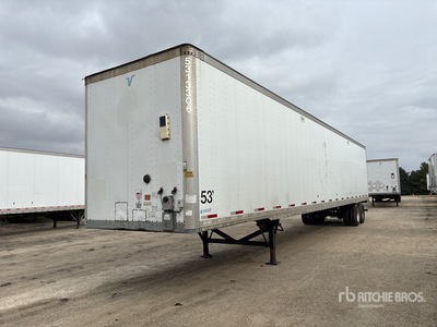 2013 Vanguard MaxCube 53 ft x 102 in T/A Van Trailer