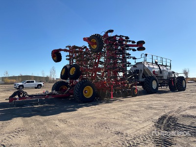 2020 Bourgault 3320 76 ft Air Drill