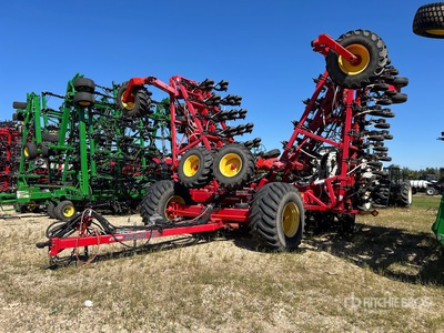 2016 Bourgault 3320-86 PHD 86 ft Sembradora Neumática Combinada