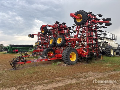 2015 Bourgault 3320 - 76 PHD 76 ft Air Drill