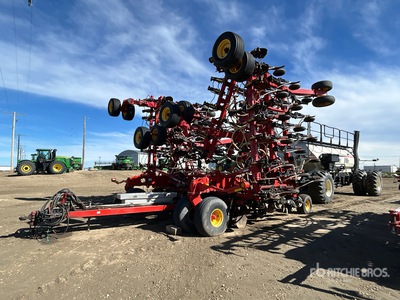 2013 Bourgault 3320PHD 66 ft Air Drill